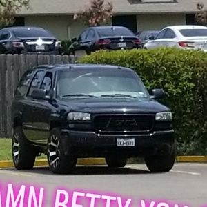 Meet your Posher, Denise